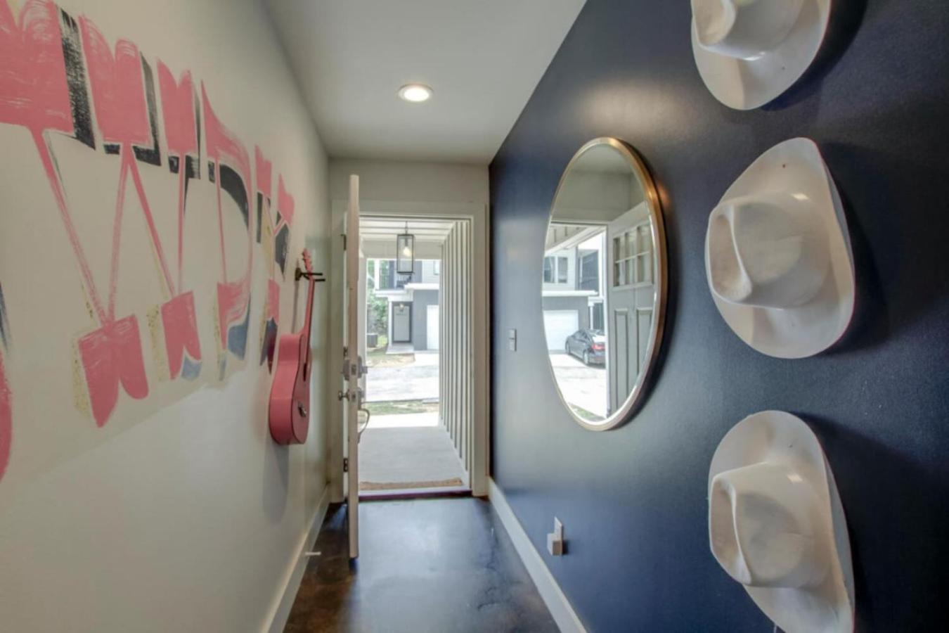 Howdy House New And Trendy With Rooftop Deck 纳什维尔 外观 照片