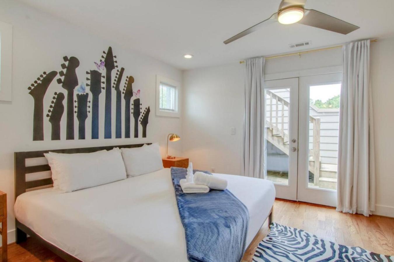 Howdy House New And Trendy With Rooftop Deck 纳什维尔 外观 照片